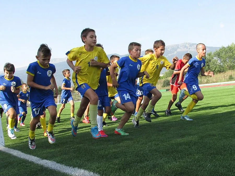 Търсят футболни "лъвчета"