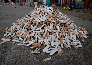 Събраха 4500 фаса за 1 час на плажа във Варна