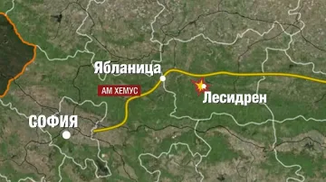 Джигит премаза две деца в гонка (ОБЗОР)