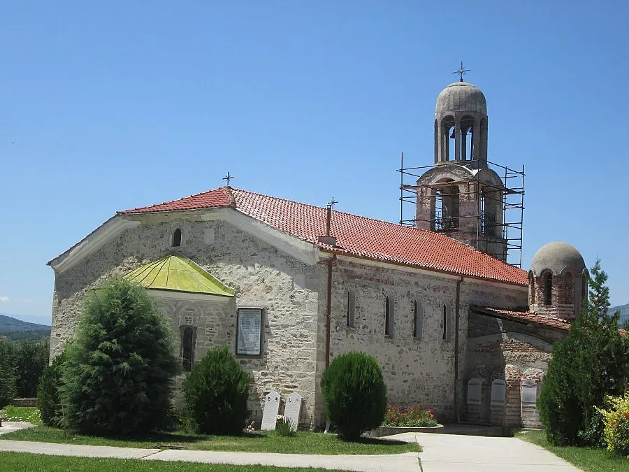 Свети Георги учи деца в Хаджидимово