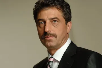 Сърбия бясна на Цветан Василев