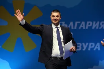 Бареков дава Първанов на ДАНС заради парите за хотела на сина му