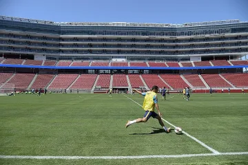 Стоичков към Педро: Ван Гаал ще те съсипе