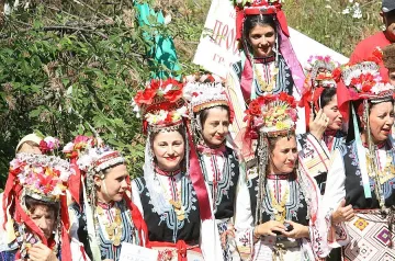 Перник събра 39 отличия от Копривщица