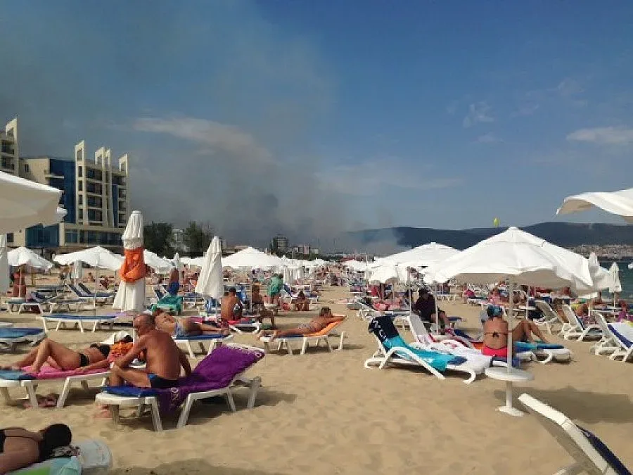 Огнен ад погълна три жребеца (ОБЗОР)