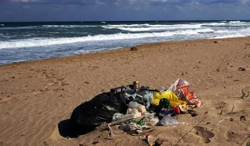 Водата на 3 плажа у нас е мръсна 
