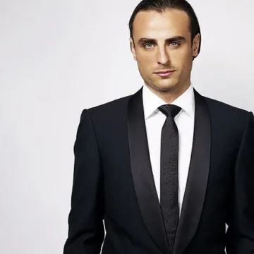 "Астън Вила" се отказа от Бербо