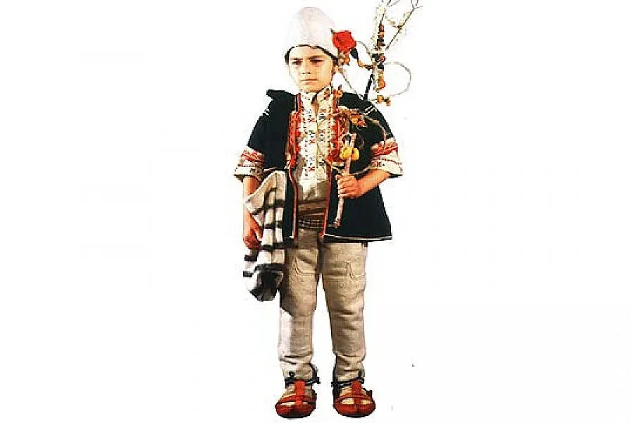 Сурвакари от Пернишко  откриват събора в Копривщица