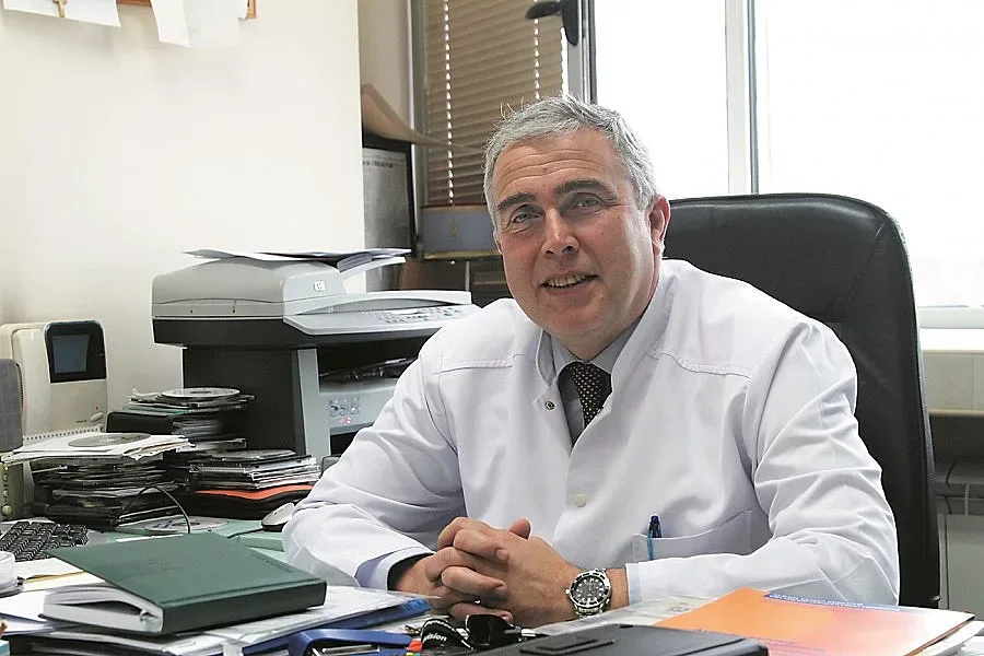 Спасиха млада жена с 30 см тумор