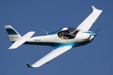 В България ще се сглобява ултралекия самолет Skyleader 600