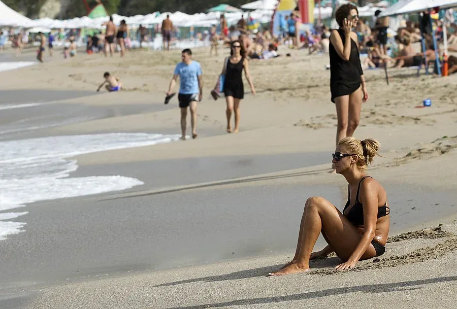 На палатка само с ток