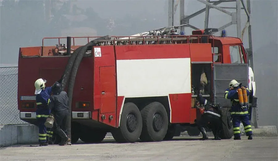 Пожарът в Пловдив е потушен, няма опасност от взрив