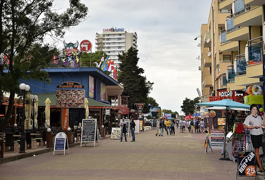 Идват с 40% по-малко руски туристи