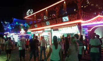 Биг Брадър за англичани в Слънчев бряг (ВИДЕО)