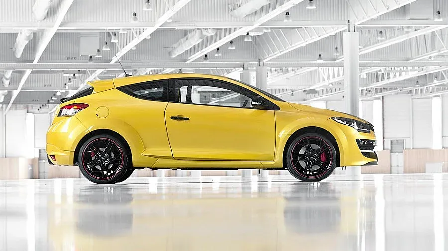 Резачките на Renault с хибридни двигатели