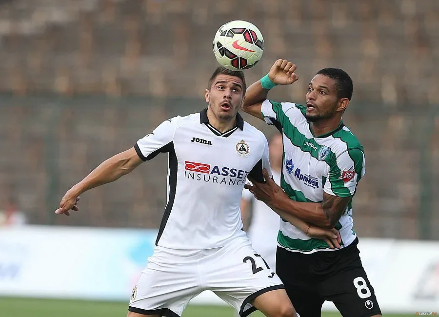 "Черно море" заля "Славия" на "Овча купел"