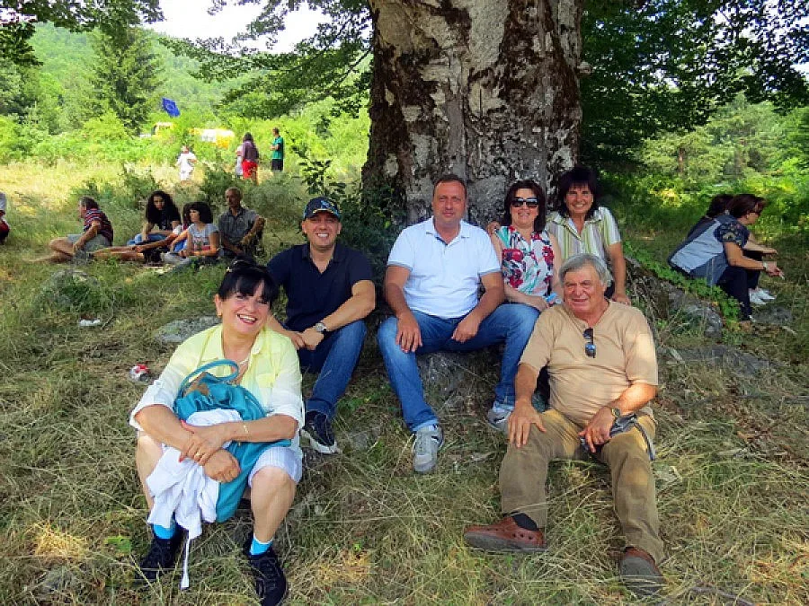 Потомци на героите на Илинден се поклониха пред паметта им