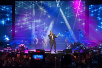 Веселин Маринов с безплатен концерт в Созопол