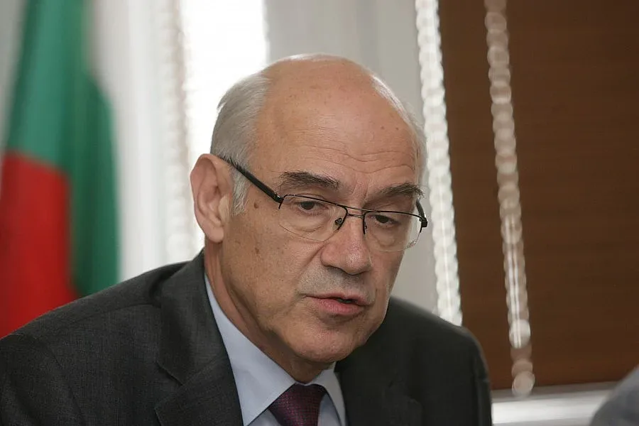 Работодатели искат оставката на шефа на КЕВР