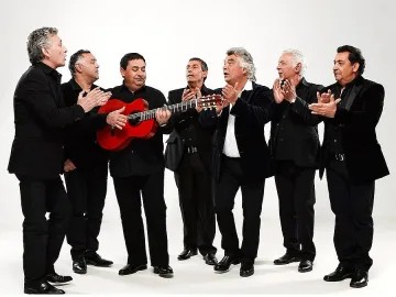 The family of Gipsy Kings с горещ дубъл - в София и Свети Влас