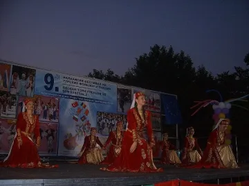 180 танцьори от пет страни на галаконцерта на Балканския фест в Кърджали