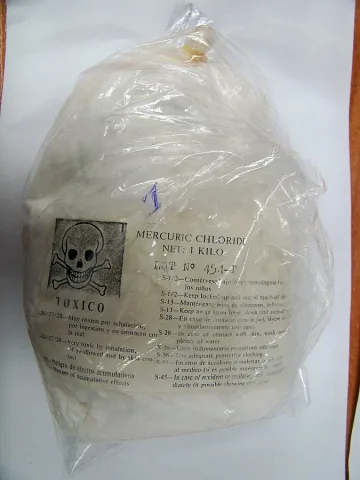 Откриха живак в пътнически автобус на границата с Турция