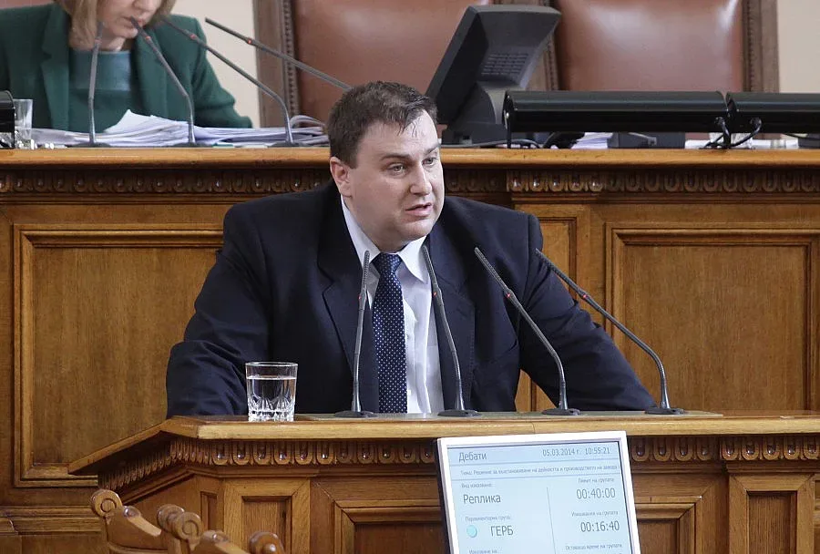 Евродепутат: 100 000 сигнала дневно в Youtube за клипове с насилие