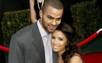 Тони Паркър се гони с тигър