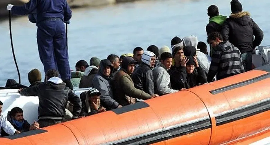 1 800 бежанци са спасени в Средиземно море