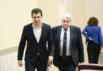 Борислав Цеков с мощен удар по Петков и Рашков: Така действа мафията!