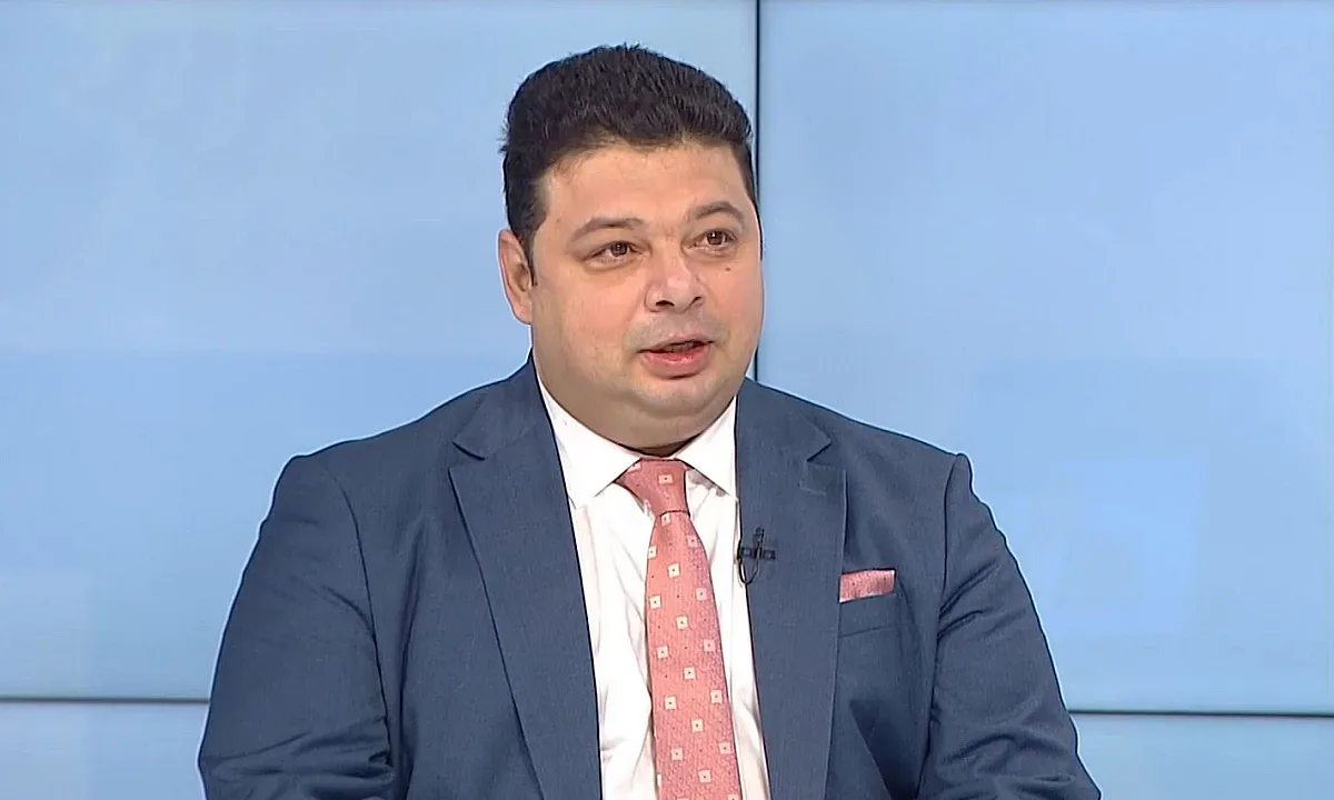 Конституционалист видя импийчмънт на Радев! Има ли държавна измяна