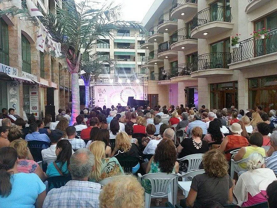 Българска народна песен се превърна в класическа фуга