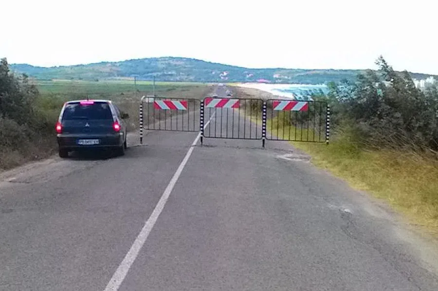 Кметът на Созопол: Затварям пак пътя още днес