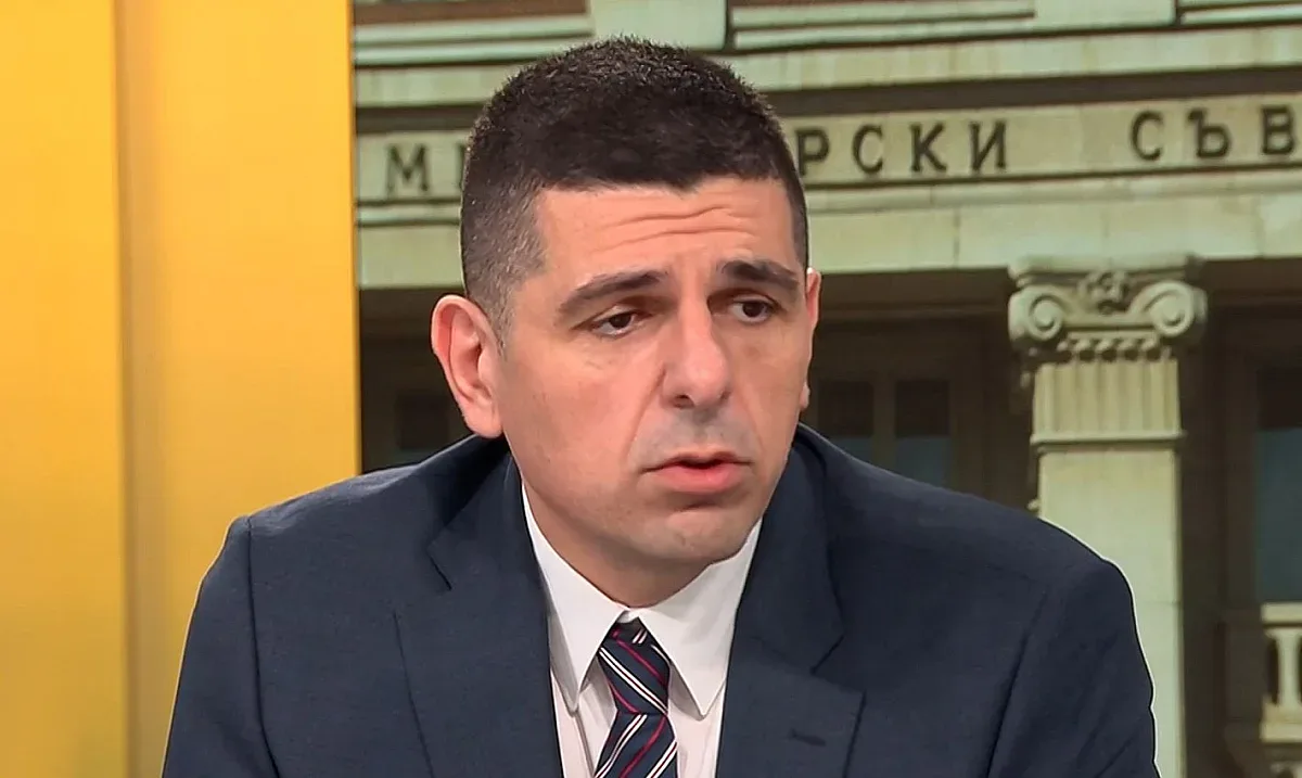 Ивайло Мирчев призна греха и каза цепят ли се с „Промяната“