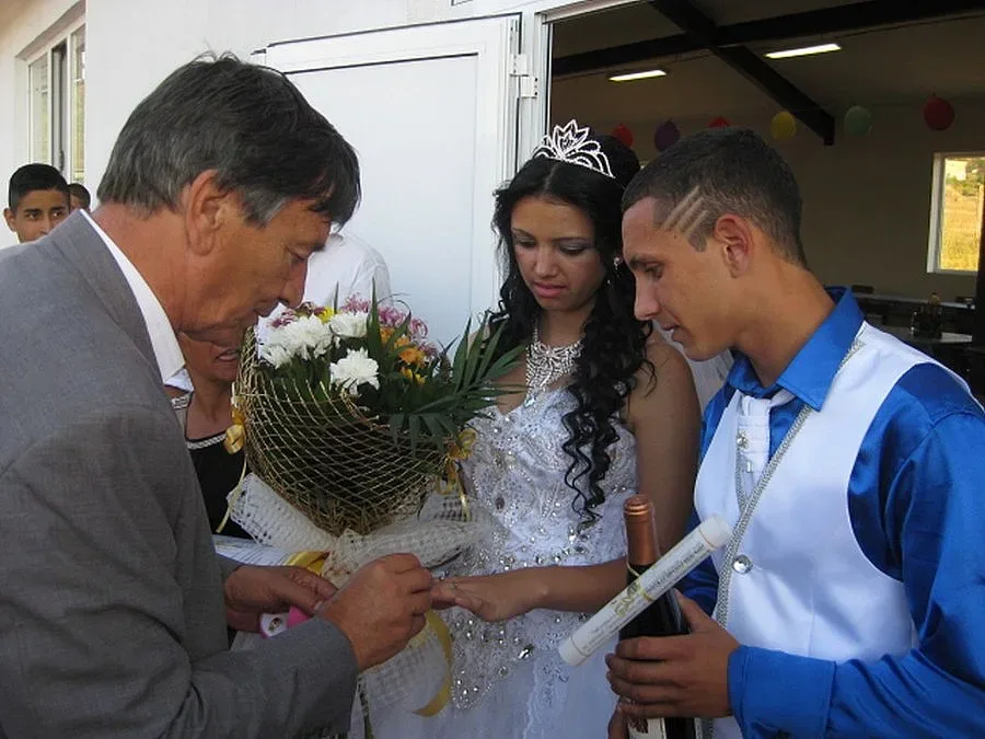 Ромите в Белоградчик вече имат сватбен ресторант