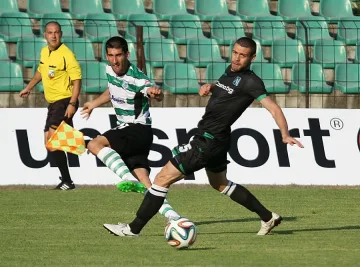 "Орлите" клъвнаха "Черно море"