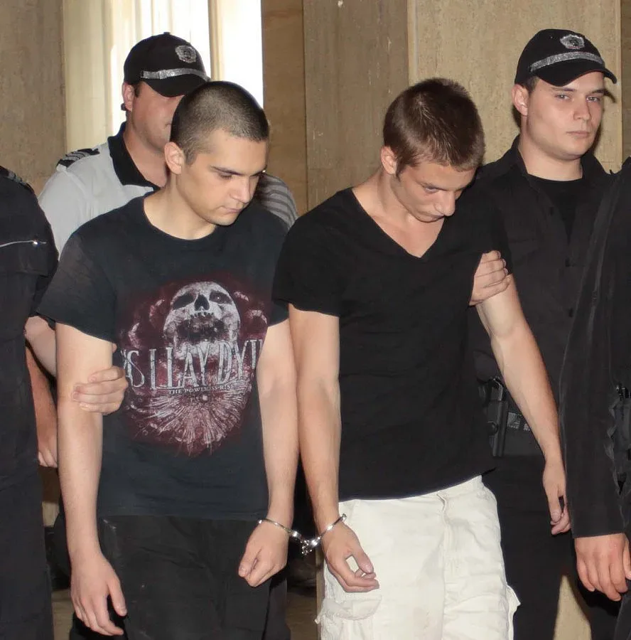 След 3 дни в кома Христо хапва и пее