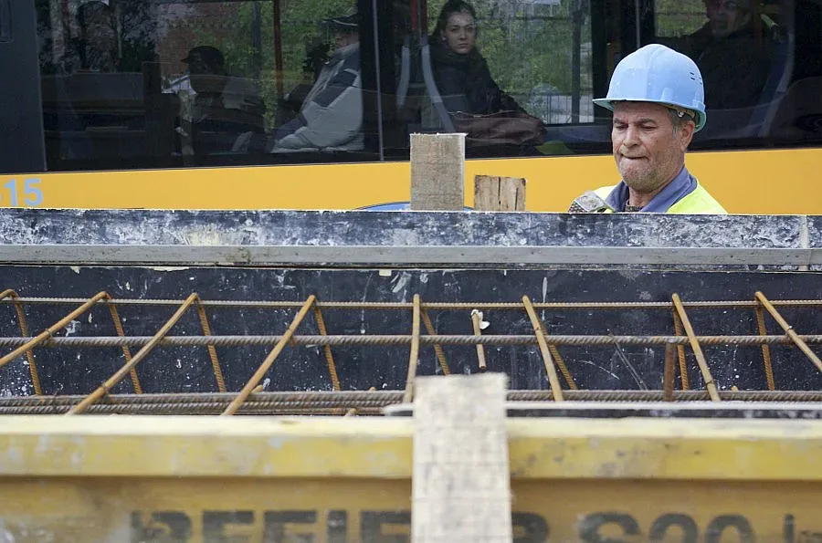 Сиеста за строители и чиновници