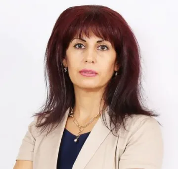 БСП залага на дама в битката за кмет на Нова Загора