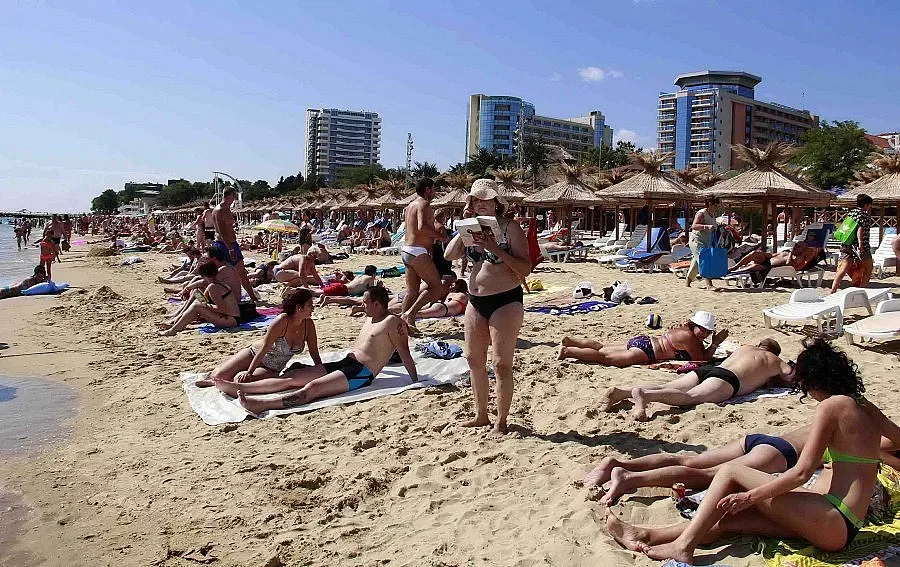 Харчим 40 лв. на плажа 