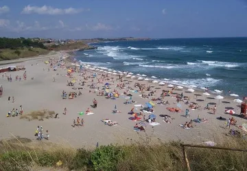 Хеликоптер се разби в морето до плажа на Царево