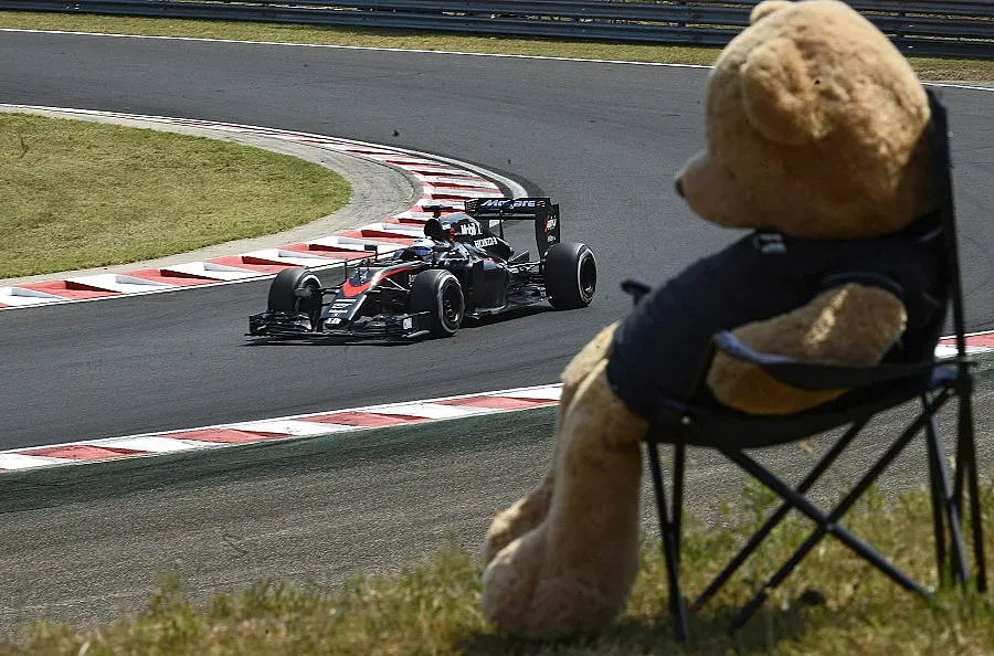 Зверска  катастрофа разтърси Ф1 в Унгария