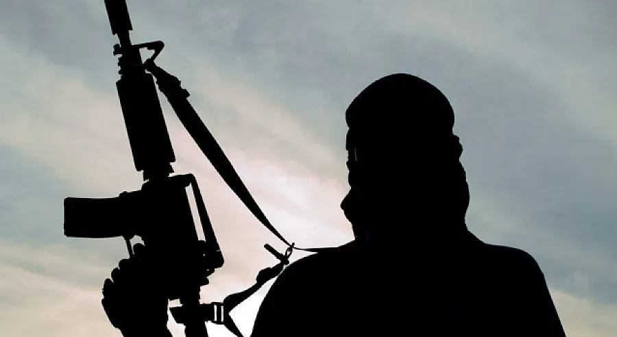 Турция спира ИД с ограда и балони