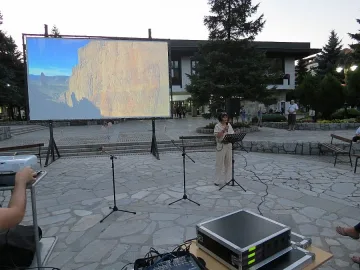 Шоу в Банско с киномания под звездите