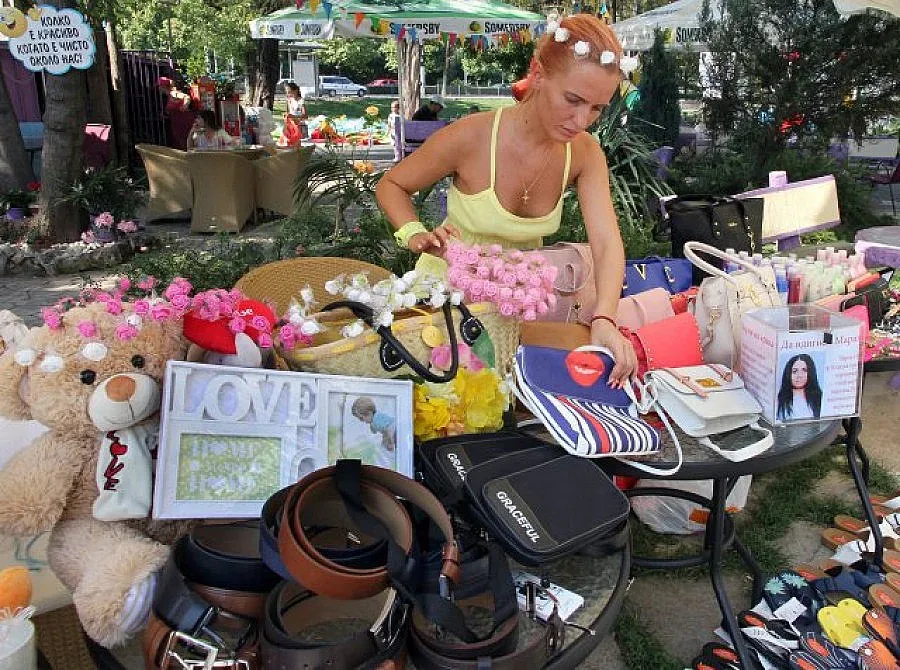 Баща изключи дюшека на дъщеря си заради наплатен ток 