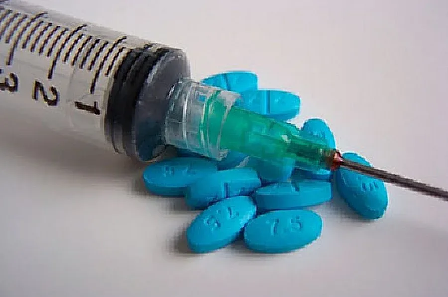 Задържаха 4 "готвачи" на дрога