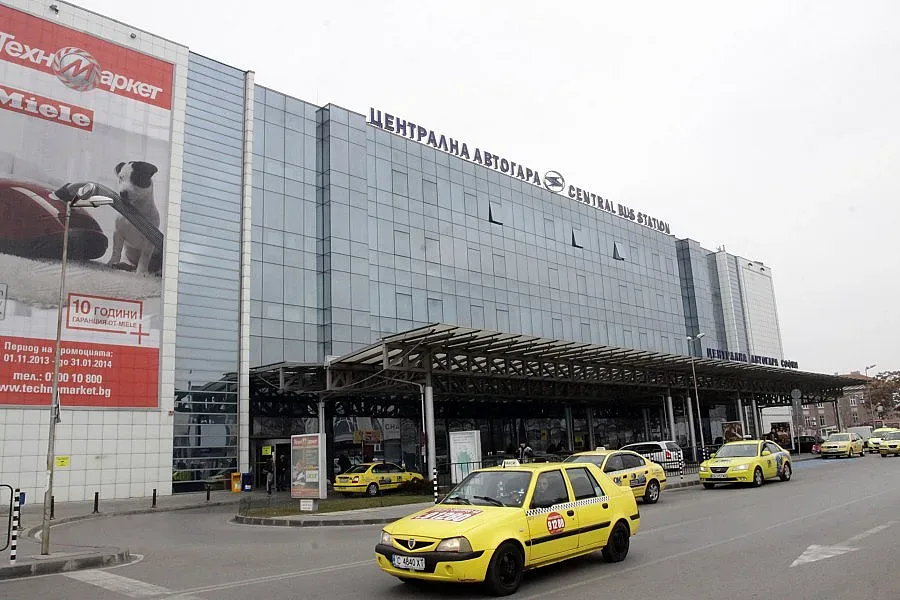 Компанията: Момичето не се е обадило на шофьора