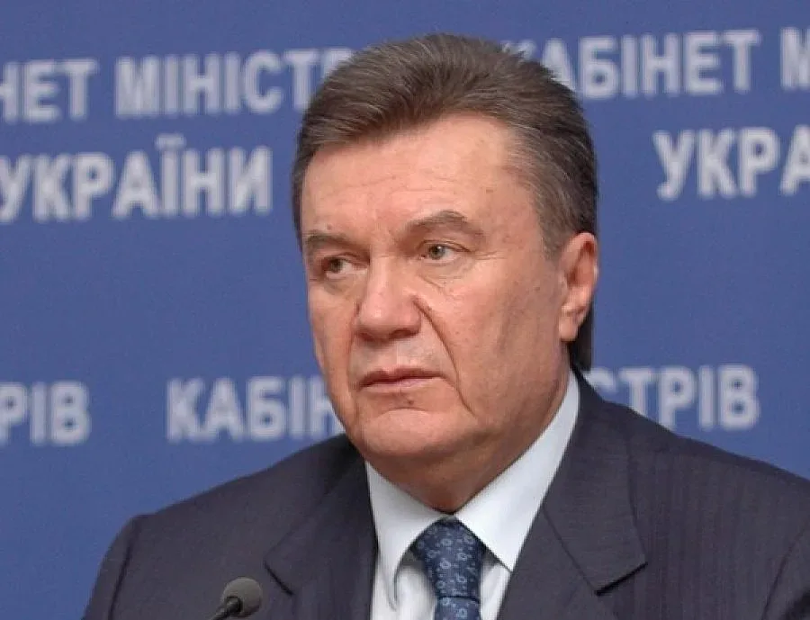 Интерпол спря издирването на Янукович