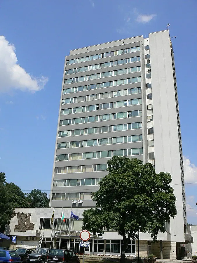 Сиеста за чиновниците в Перник