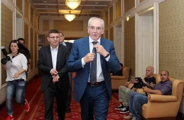 Местан: Ще опитаме да постигнем съгласие за конституционните реформи 